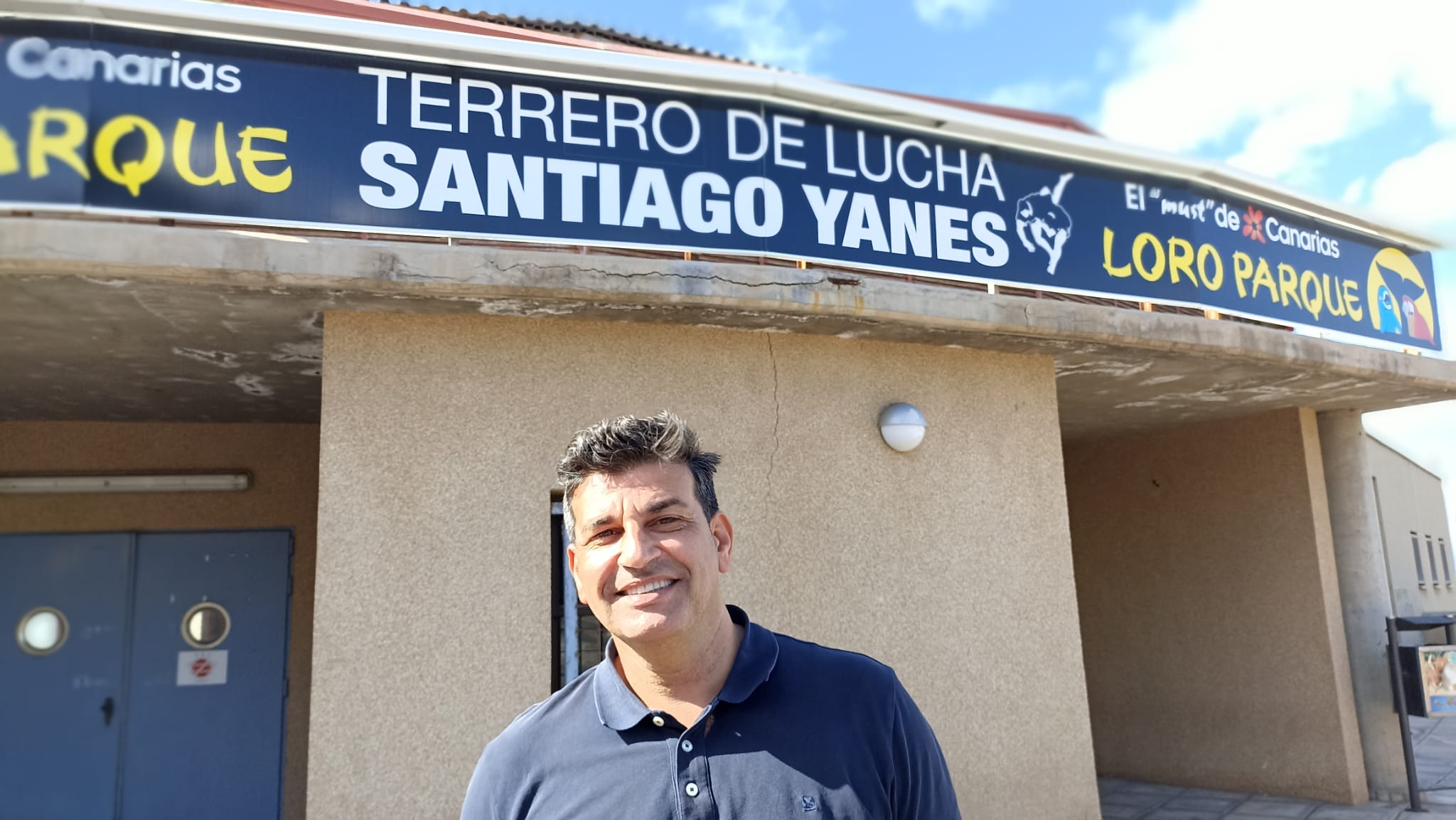 Inician las obras de saneamiento, limpieza e impermeabilización en cubierta y desagües del Terrero de Lucha Santiago Yanes