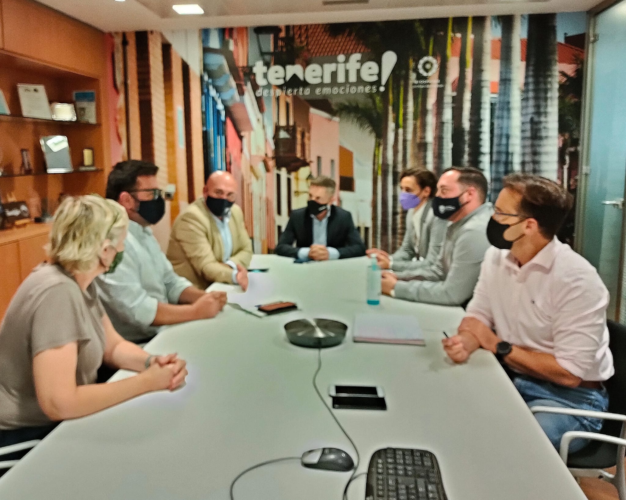 Puerto de la Cruz prepara junto a Turismo de Tenerife la promoción del Carnaval Internacional 2022