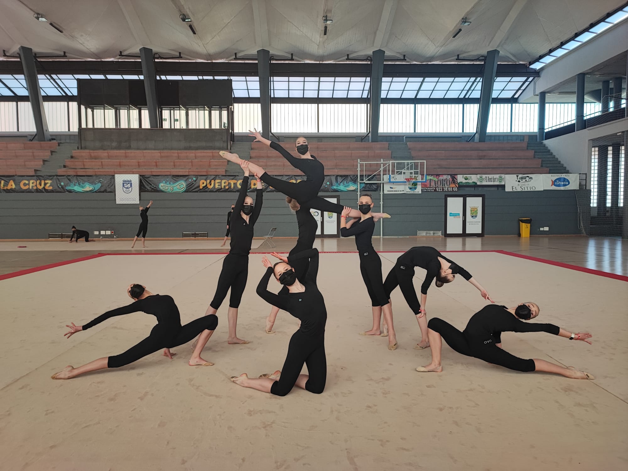 El equipo finlandés más laureado de Gimnasia Estética celebra sus primeros entrenamientos de 2022 en Puerto de la Cruz