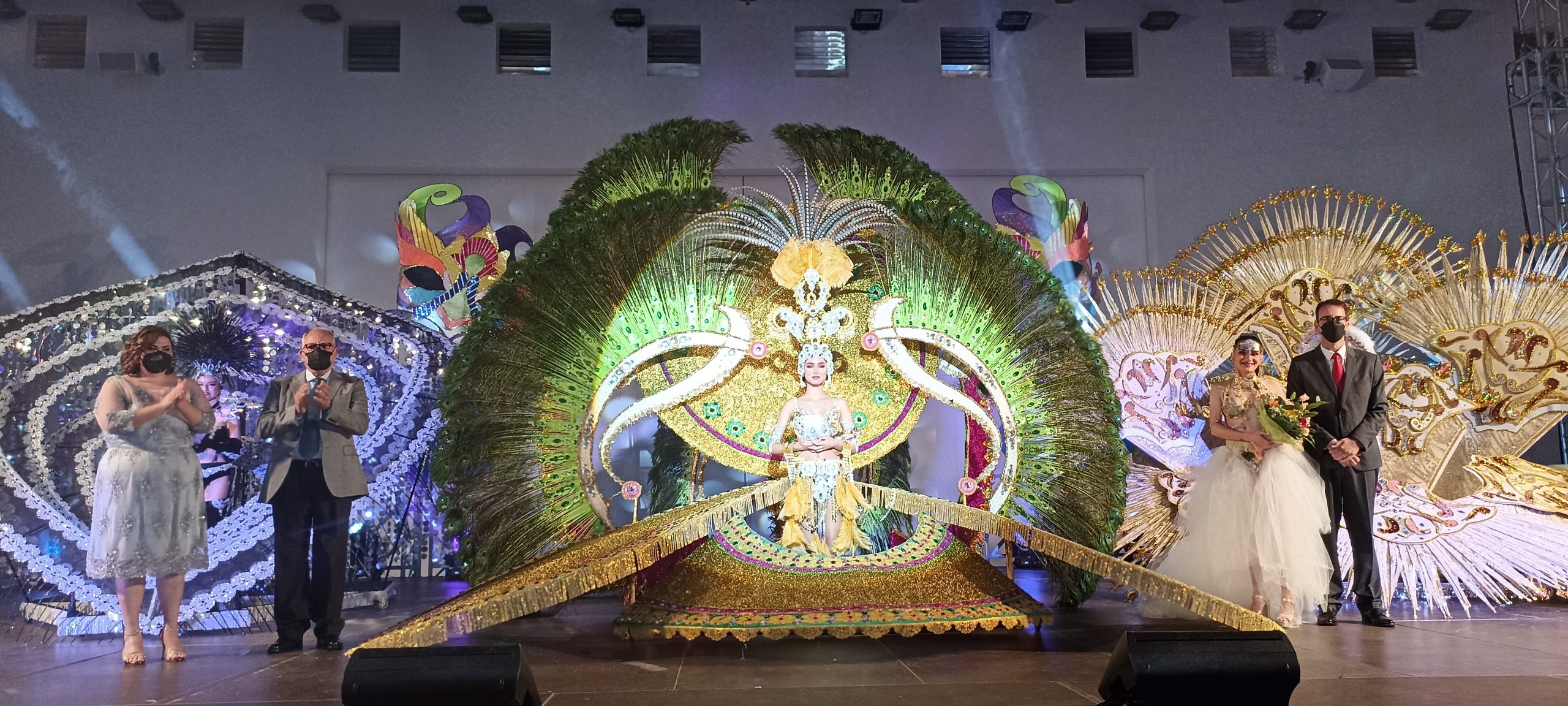 Daniela Ávila Machado es elegida Reina Adulta del Carnaval de San Sebastián de La Gomera