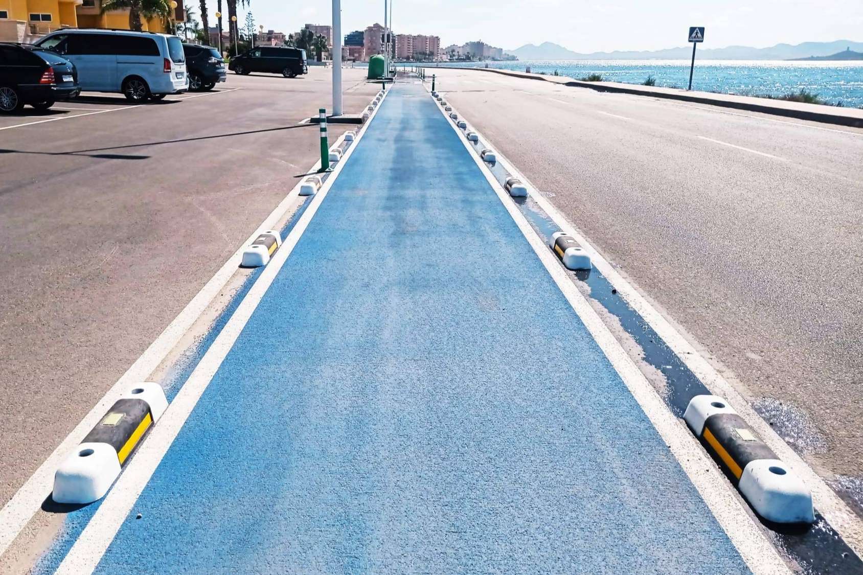 GB Solutions instala un carril bici en Murcia fabricado con materiales reciclados