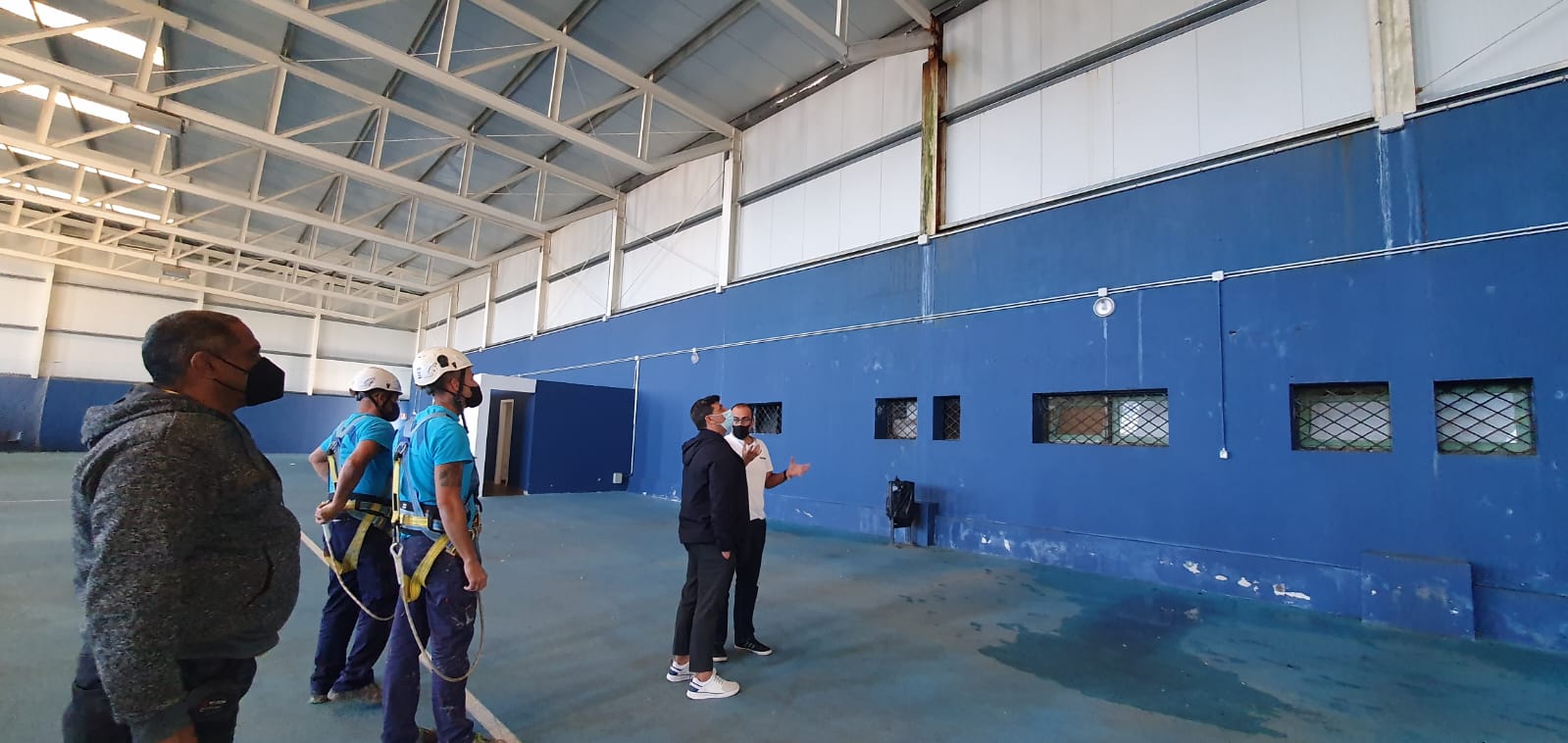 Inician las obras de mejora en el Polideportivo cubierto de La Vera