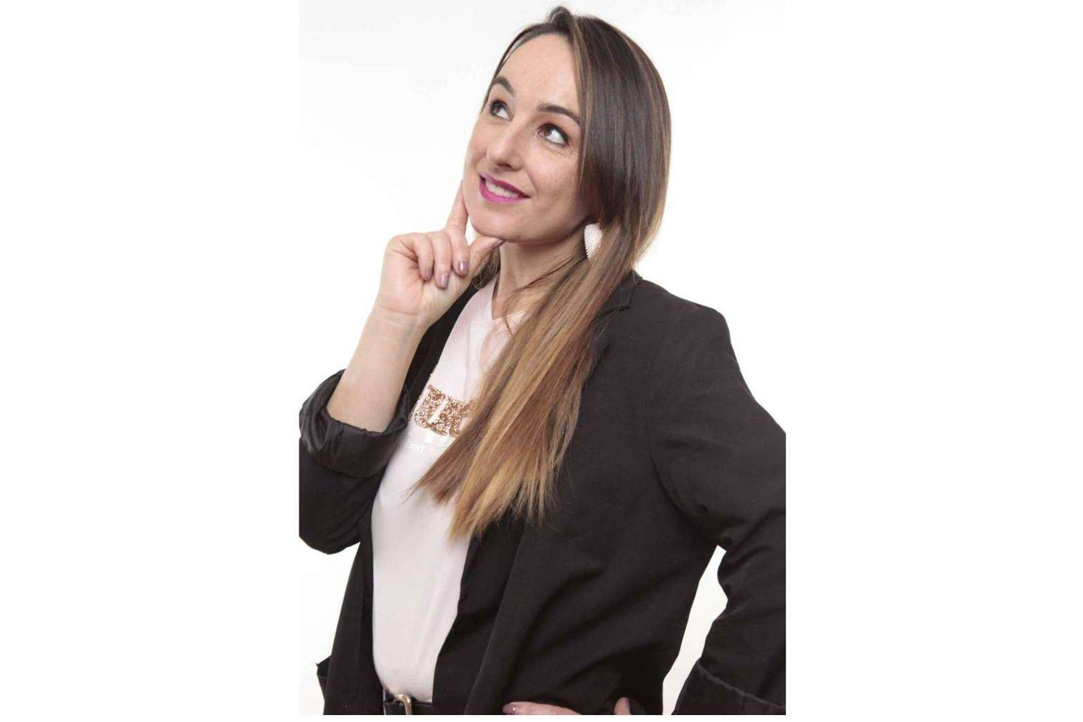 Las mentorías personalizadas que realiza la emprendedora de Academiestetic, Belén Cuendias