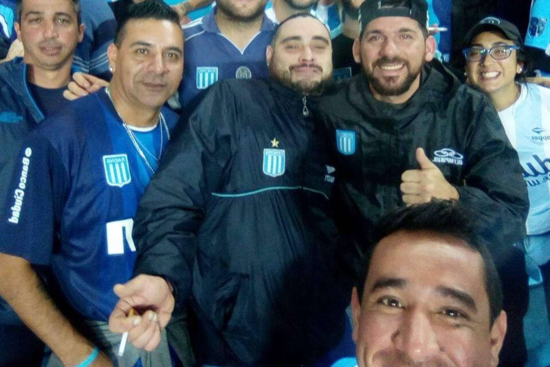 Disfrutar de los partidos de futbol con verdaderos aficionados del Racing Club