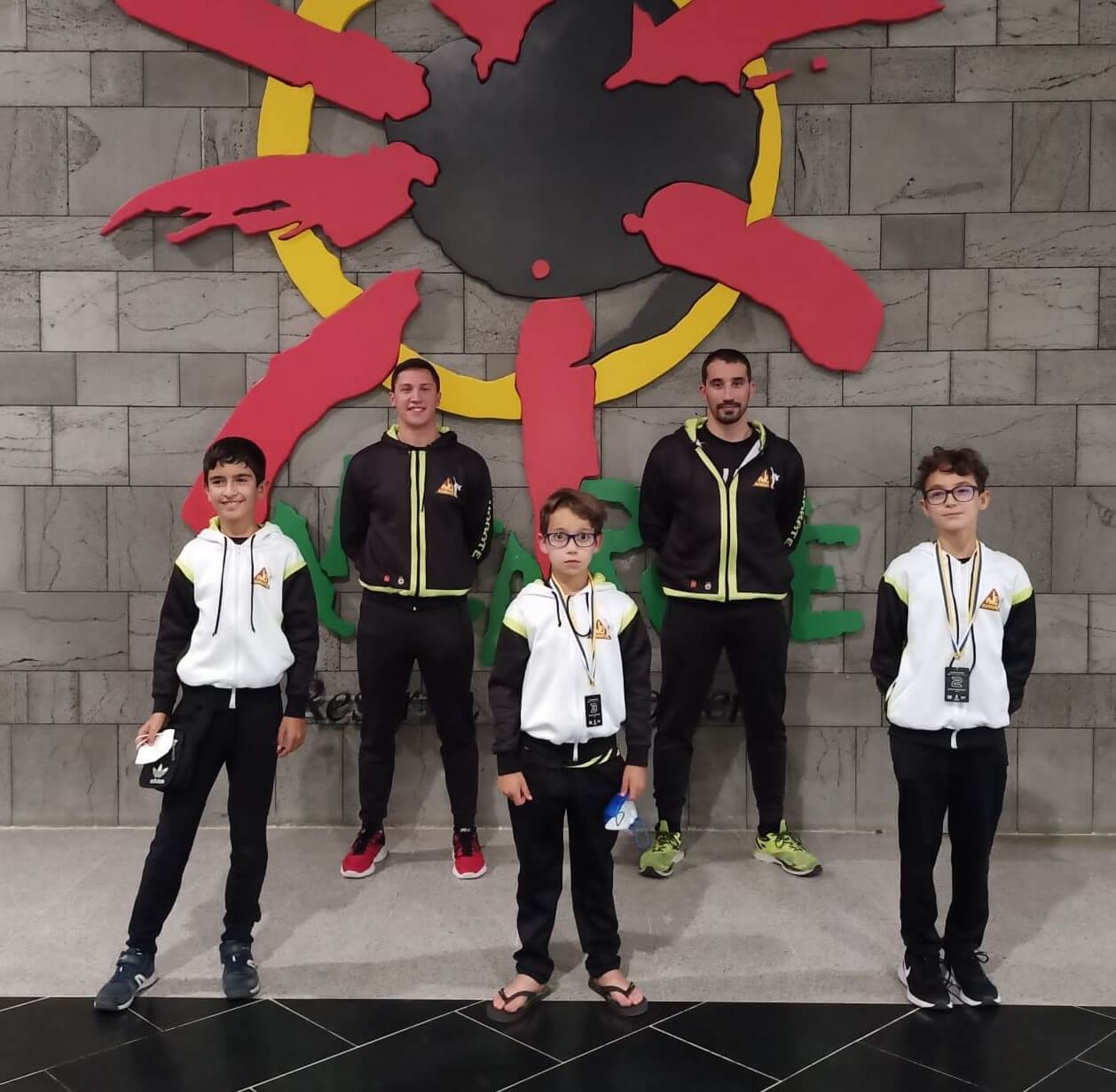 Medallero para al Club de Kárate Ajei en el Campeonato de Canarias, Ariday García González, subcampeón de Canarias, en la categoría juvenil Kumité de menos de 36 kg y Azzay Cedrés, 3º puesto en categoría infantil kumité de menos de 30 kg