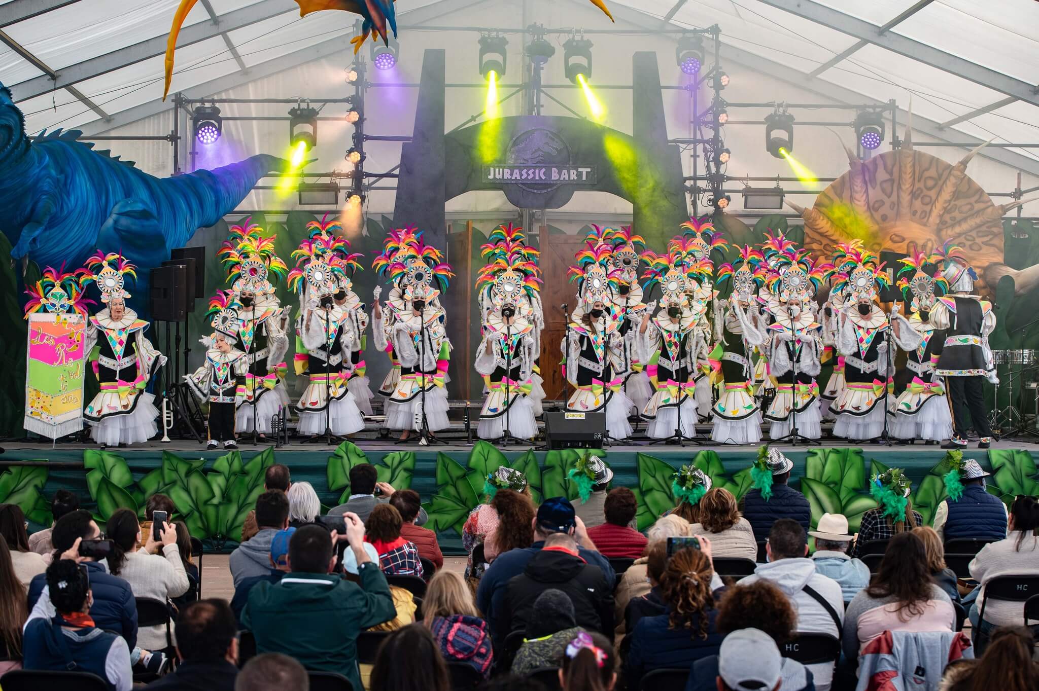 San Bartolomé celebró con éxito el "Carnaval de Día"
