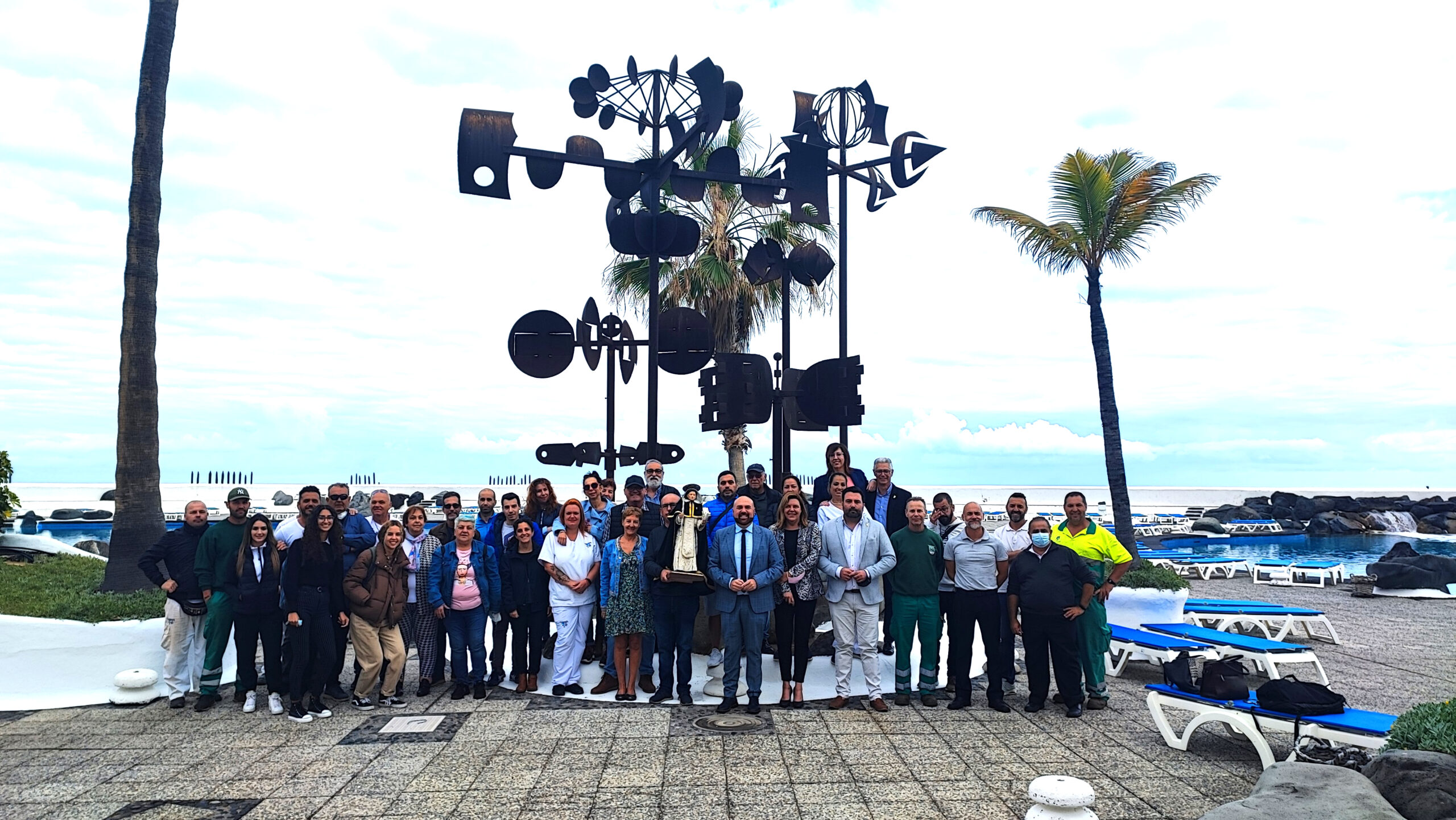 El Complejo Turístico Costa Martiánez celebra su tradicional misa y procesión en honor a San Telmo 