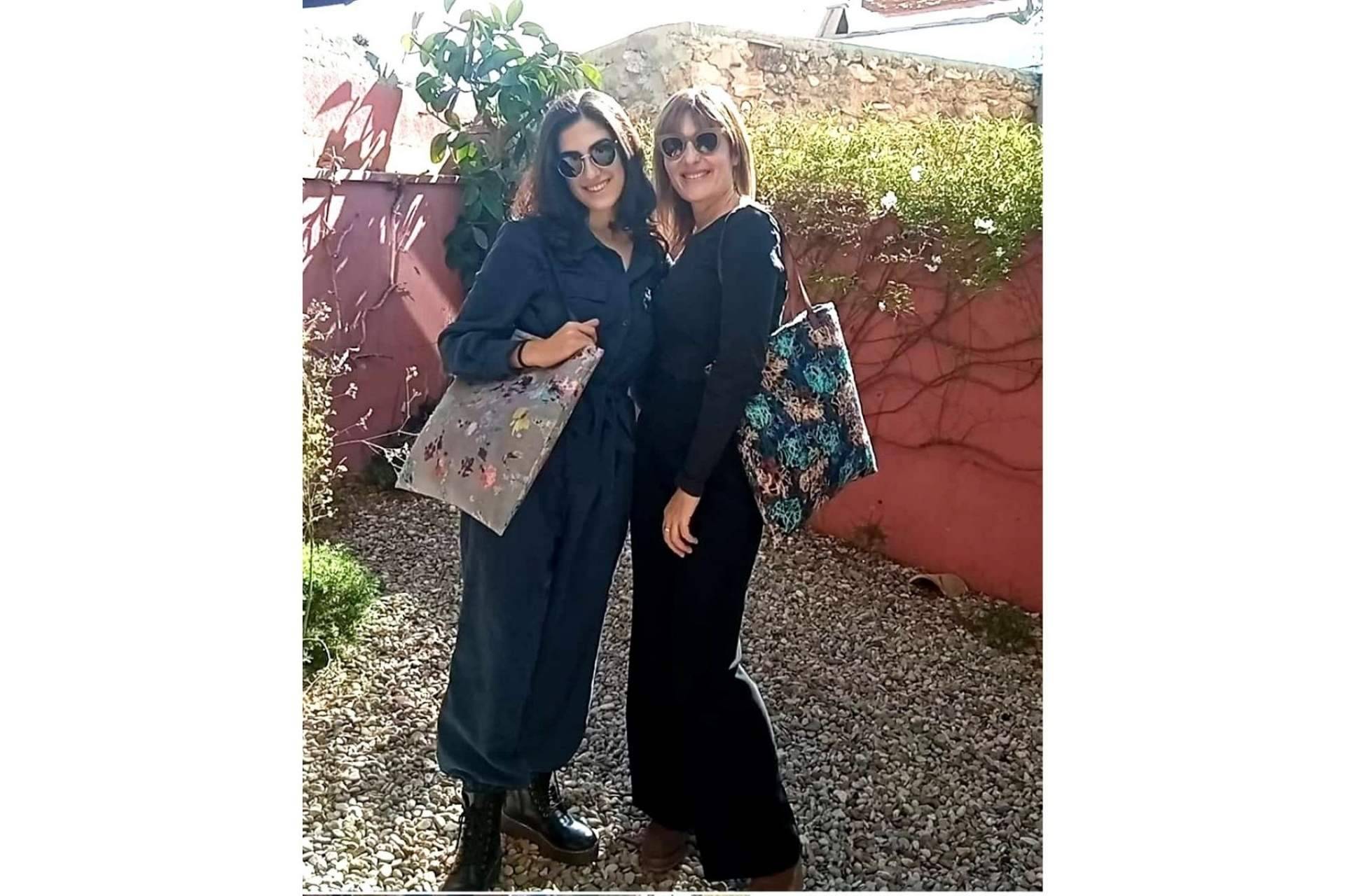 Bolsas de tela únicas y exclusivas confeccionadas de manera artesanal por una madre y una hija, en Inirt Atelier