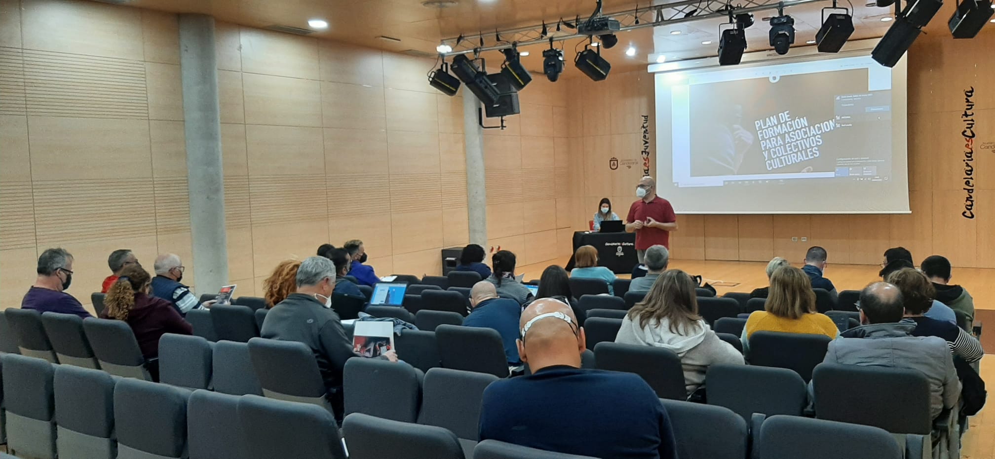 Subvenciones y papeleo en las asociaciones, nueva formación en Candelaria para la cultura – Candelaria