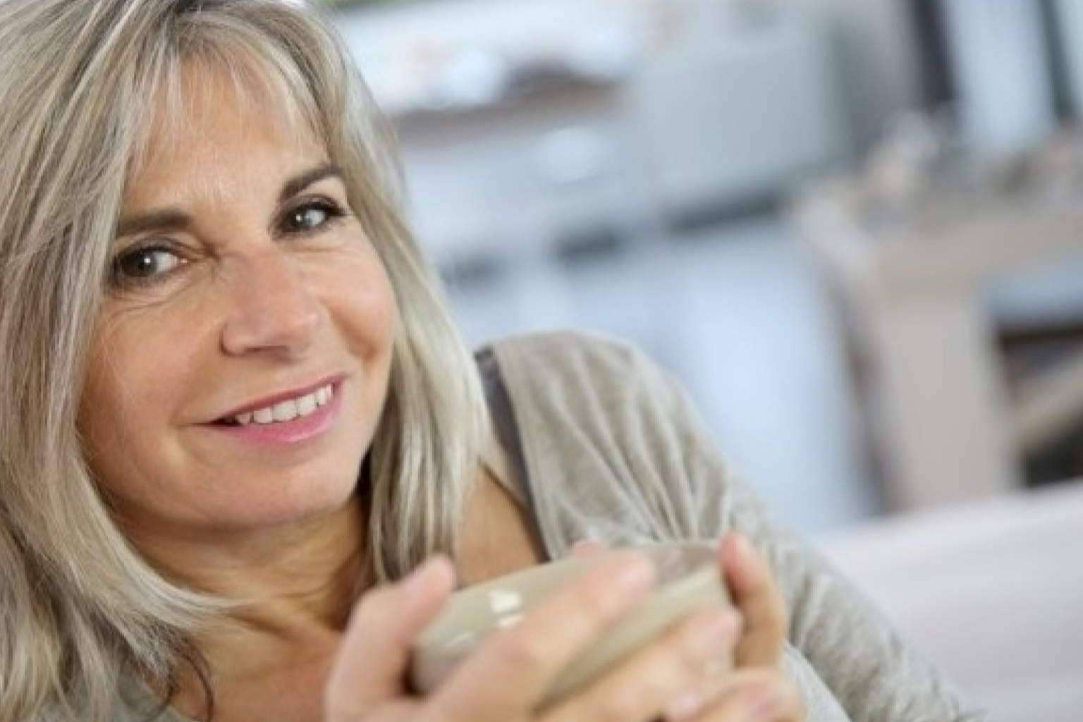 La alopecia o pérdida del cabello es un problema que afecta a muchas personas y, dependiendo de su gravedad, puede ocasionar efectos negativos en su salud emocional