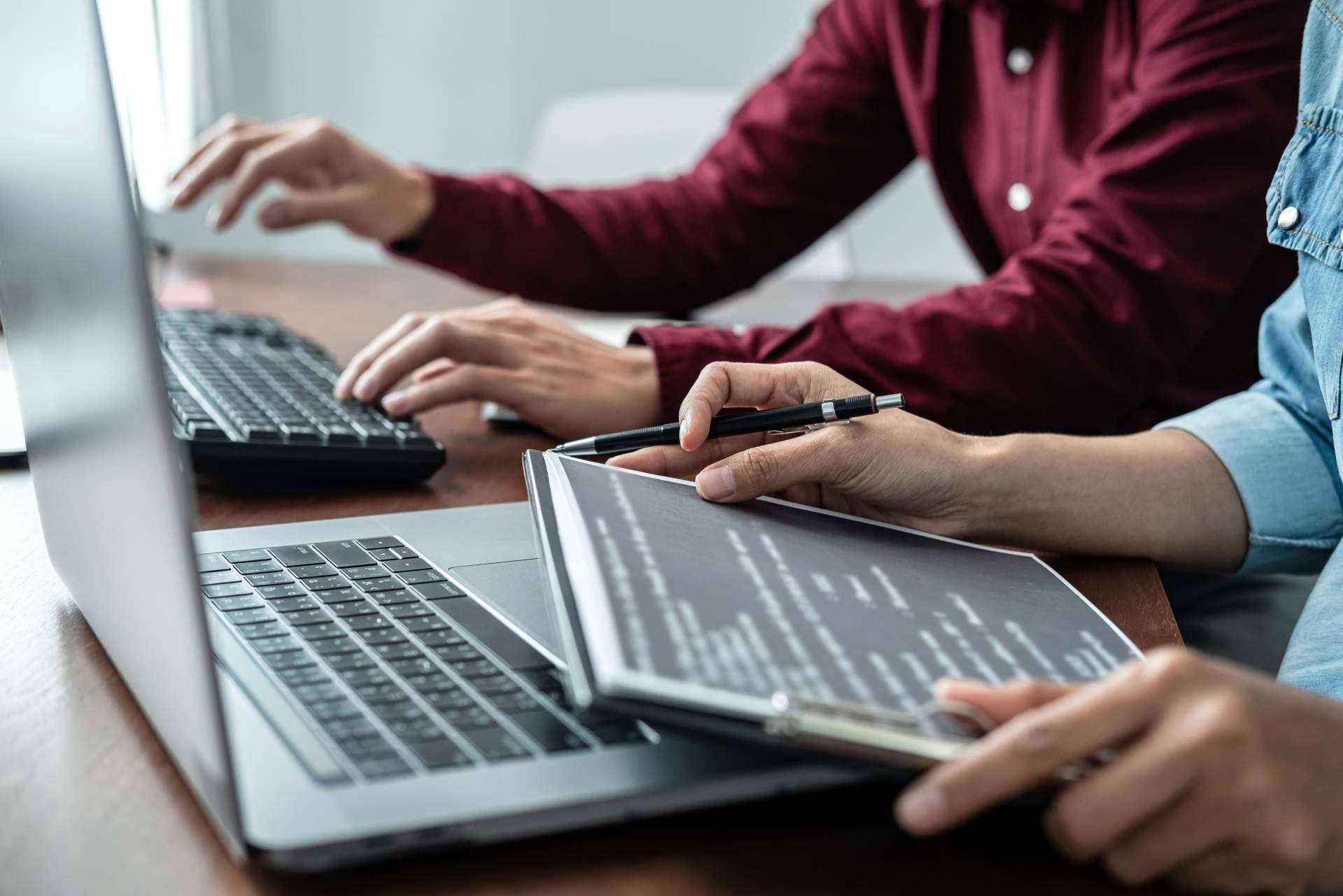 La importancia de contar con un equipo profesional para el desarrollo software en las empresas, con 3digits