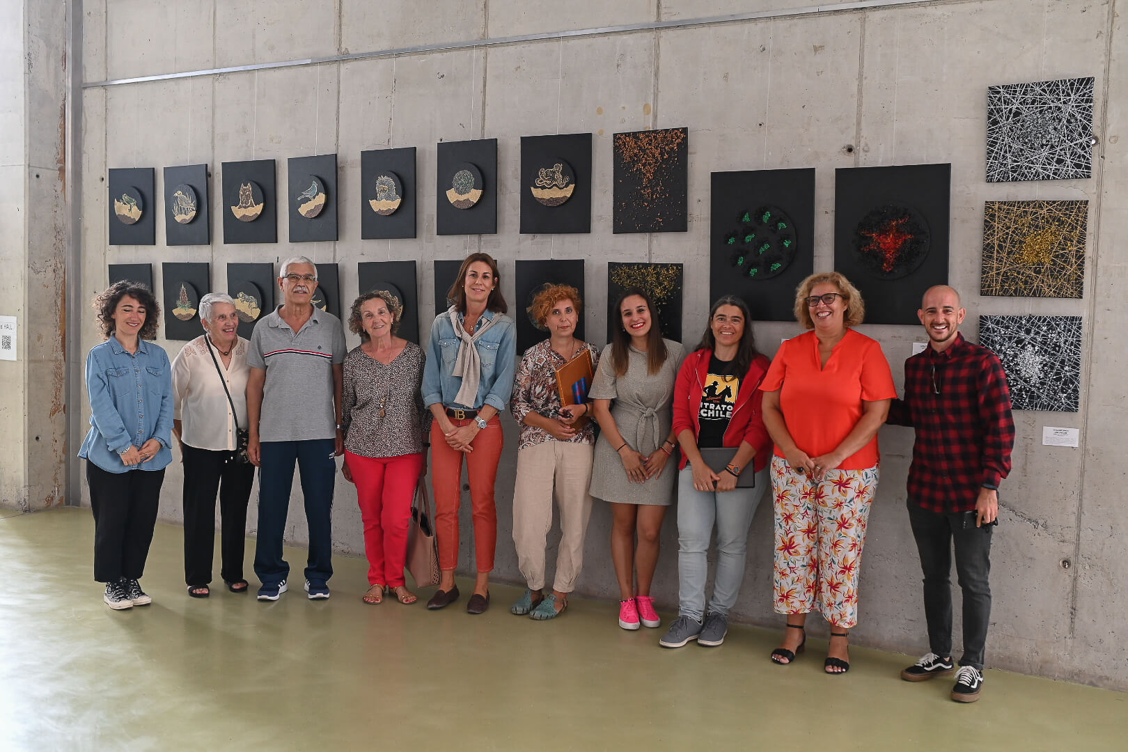La sala Hall del IES Playa Honda acoge la exposición de las jóvenes y grandes artistas Guiomar Santana y Elisabetta Bronzi