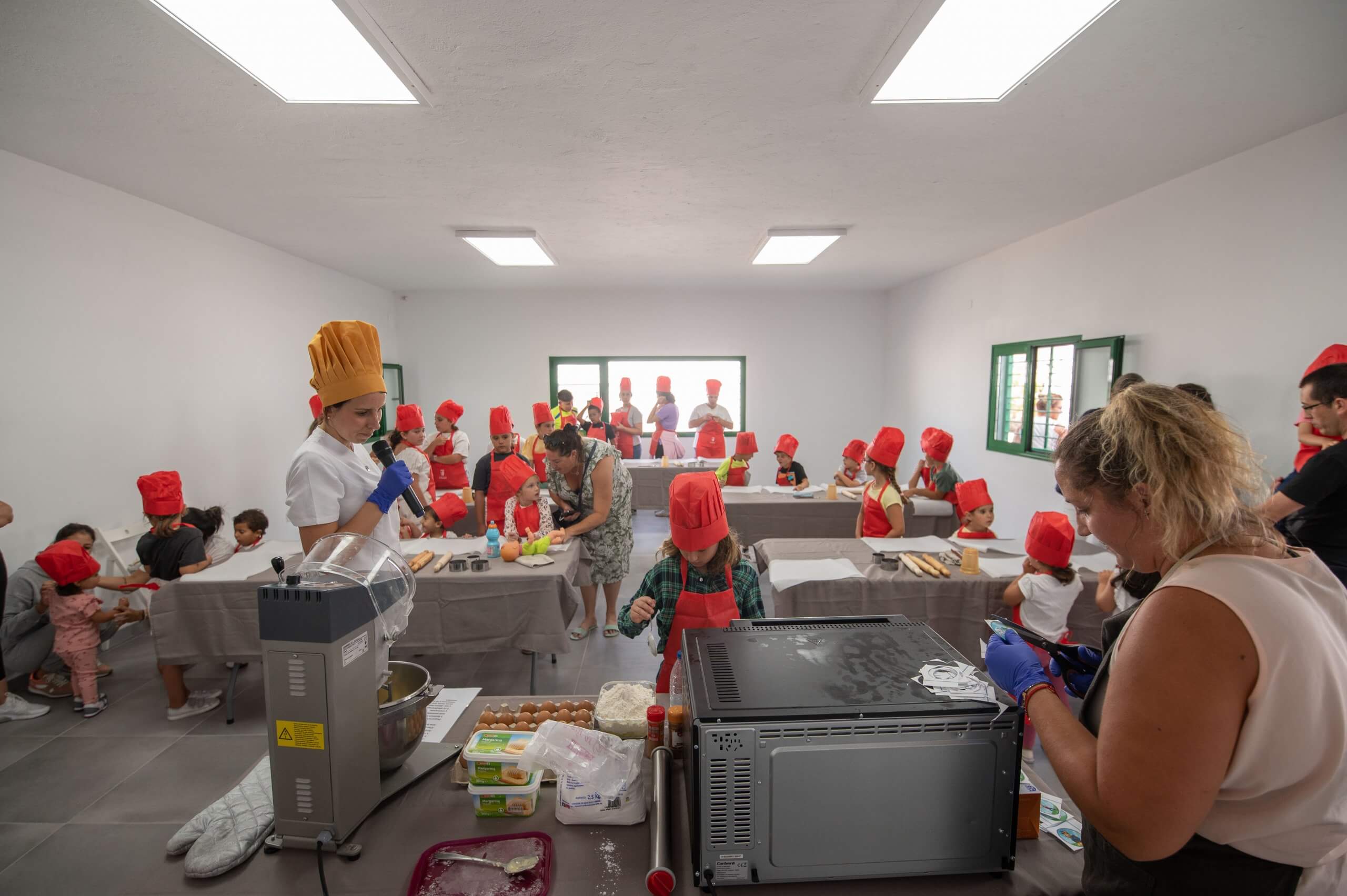 Taller Minichef en las fiestas de Montaña Blanca