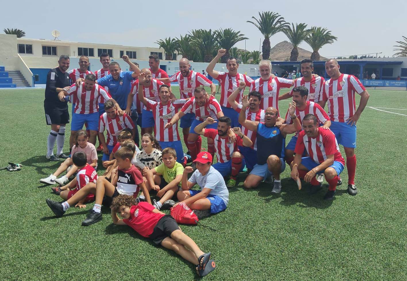 El San Bartolomé CF en categoría veterano, campeón de Liga