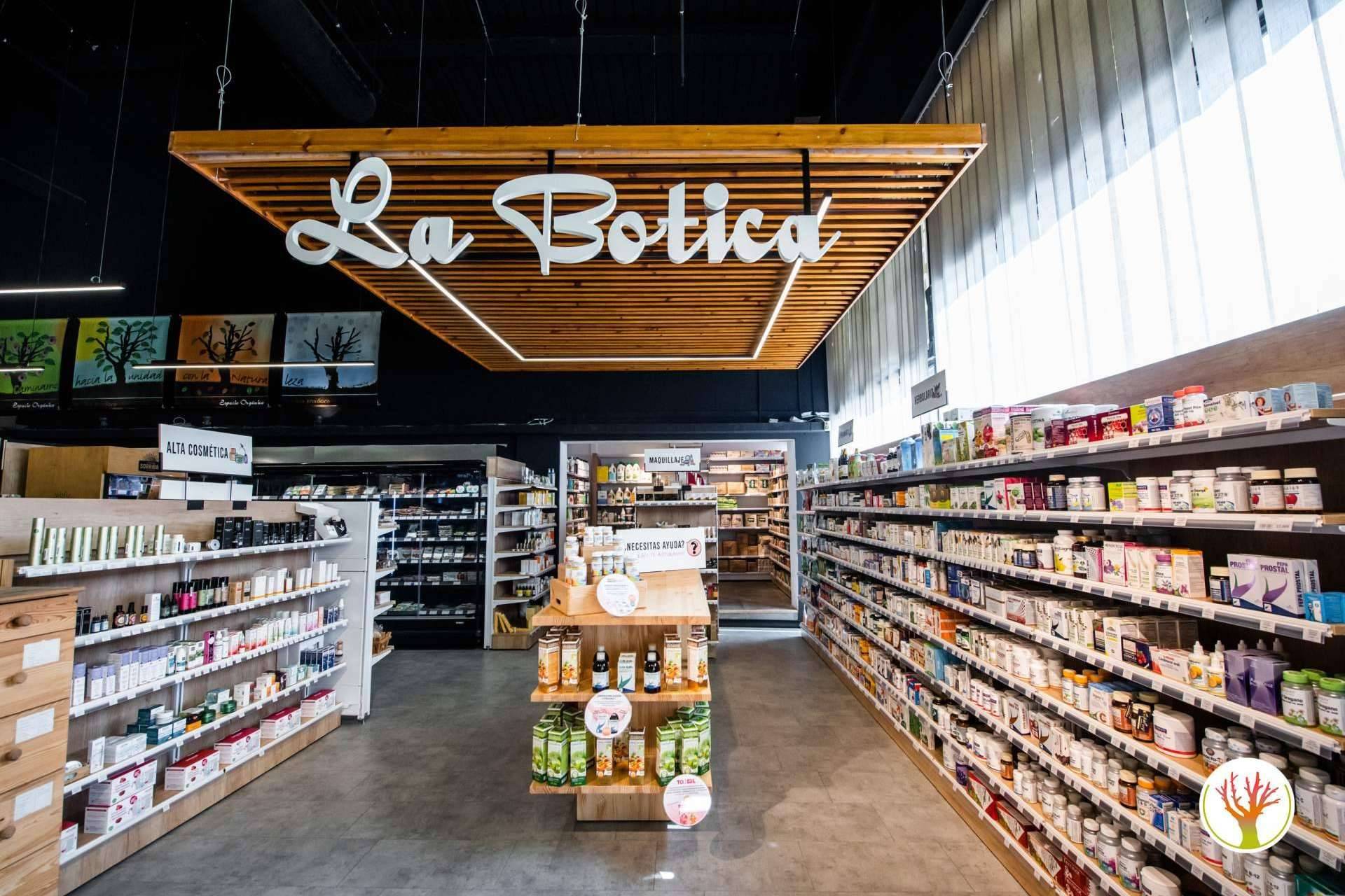 Espacio Orgánico dispone de protectores solares bio y cosmética ecológica para proteger la piel de manera natural