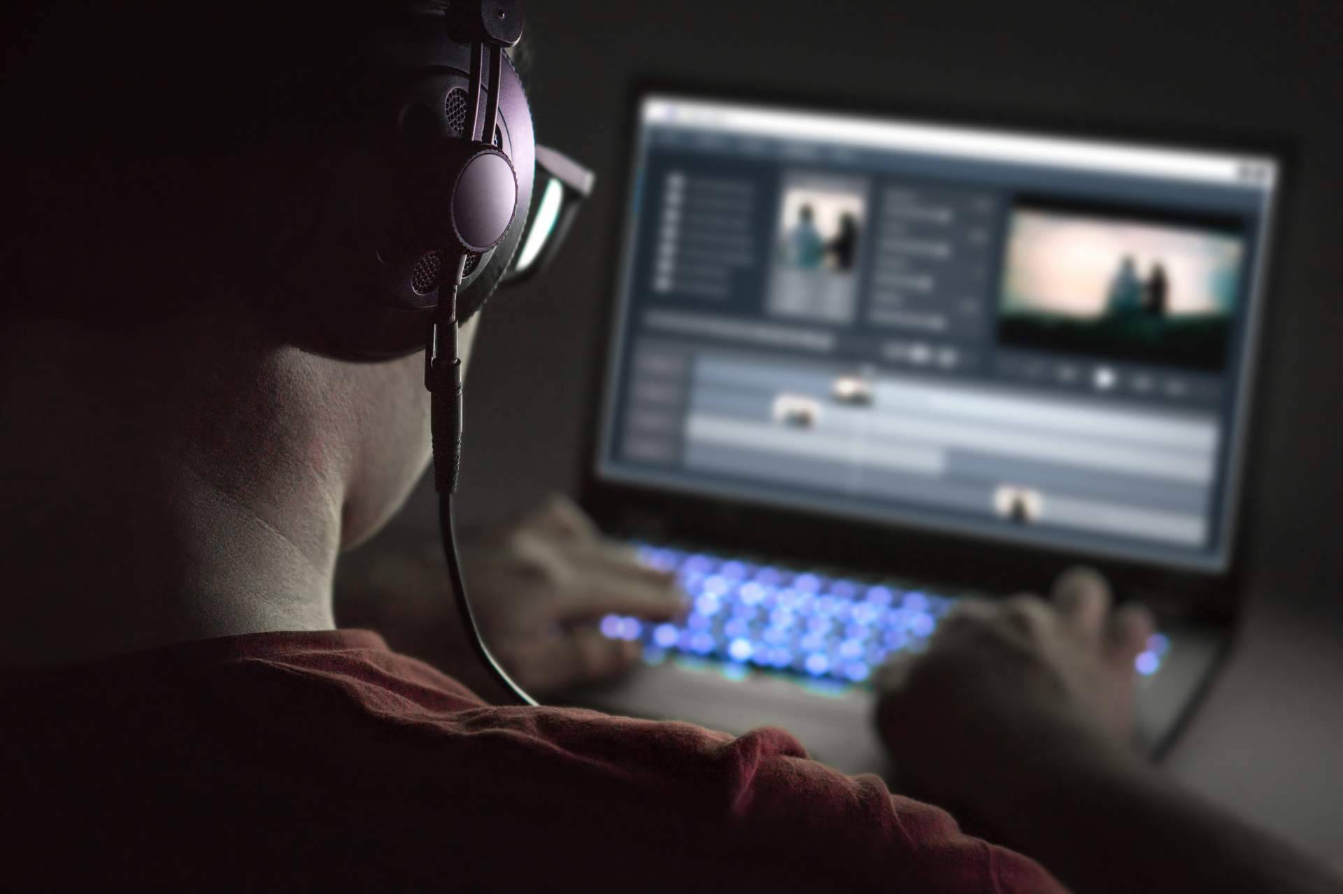 Contar con expertos editores de vídeo para YouTube es una de las claves para triunfar en esta plataforma