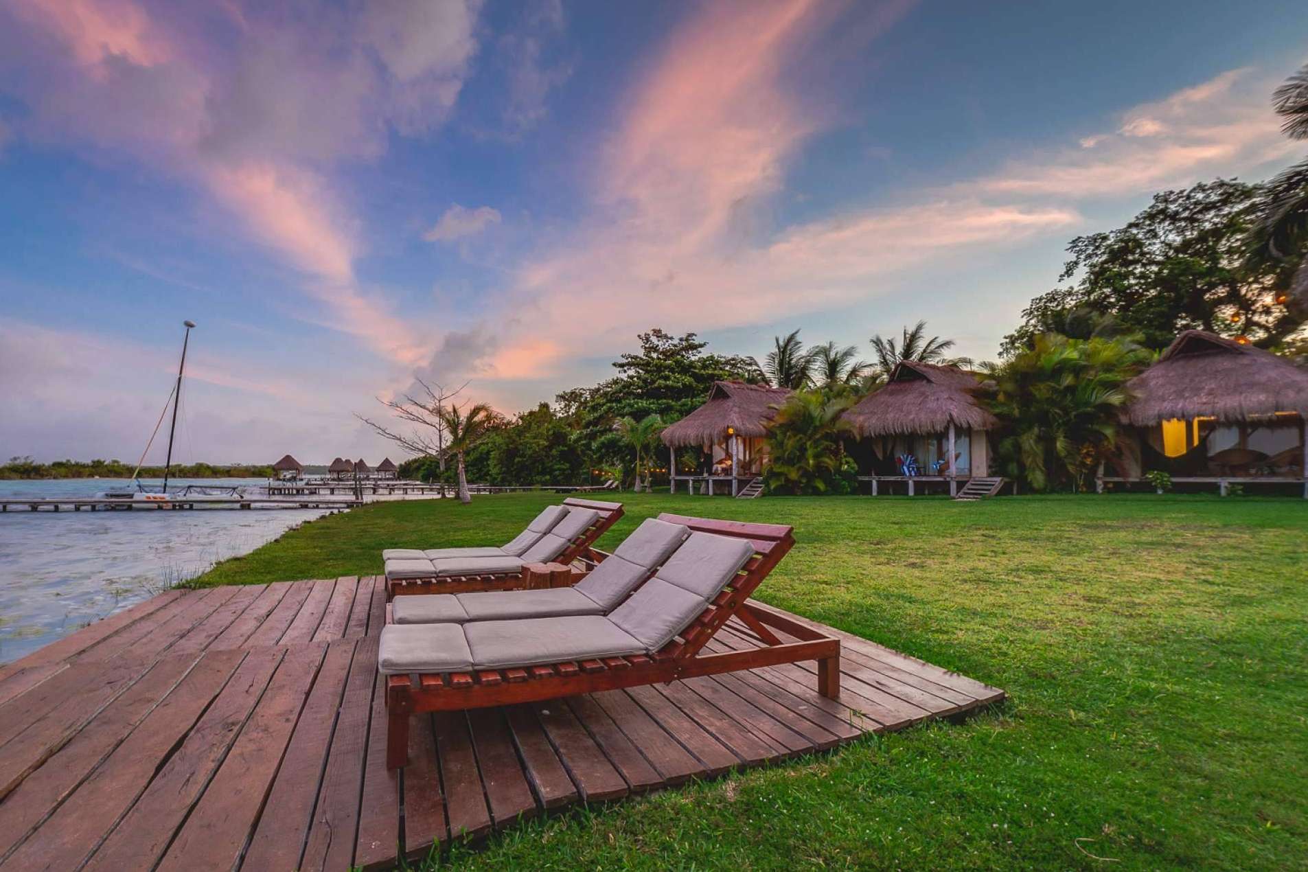 Increíbles habitaciones en medio de la naturaleza en el hotel en Bacalar CASABAKAL