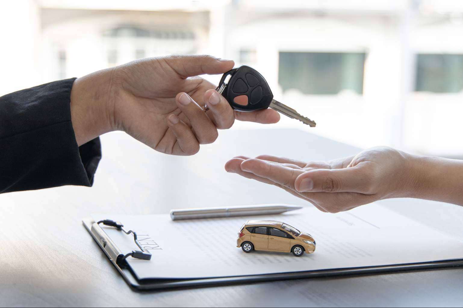 El uso de furgonetas de los autónomos y las empresas, por Coche Renting